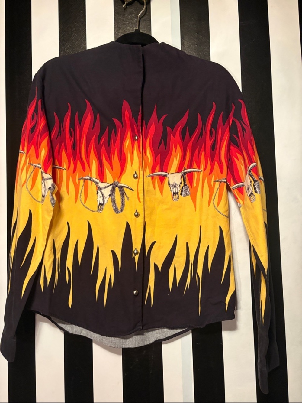 1990s Vintage Roper Black Western Flame Shirt with Steer Skull Motif Medium 8/10